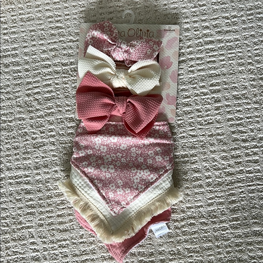 Pink and Cream Kids Hair Accessory Set